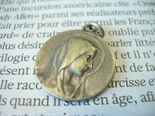 レア★フランスアンティーク   不思議のメダイ作製のお告げの場面を描いた盾 フランス アンティーク 不思議のメダイ 無原罪の御宿り 聖母
