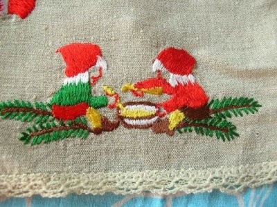 画像1: 北欧クリスマス刺繍クロス