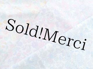 リバティ ラミネート リール式キーケース ベッツィbetsy・ヴィーナス リール付き ストラップ付き パスケース キーケース 小銭入れ