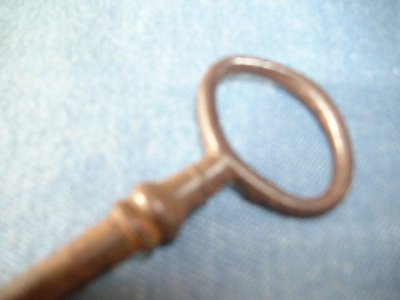 画像1: antique key 9
