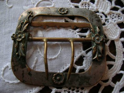 画像1: antique buckle